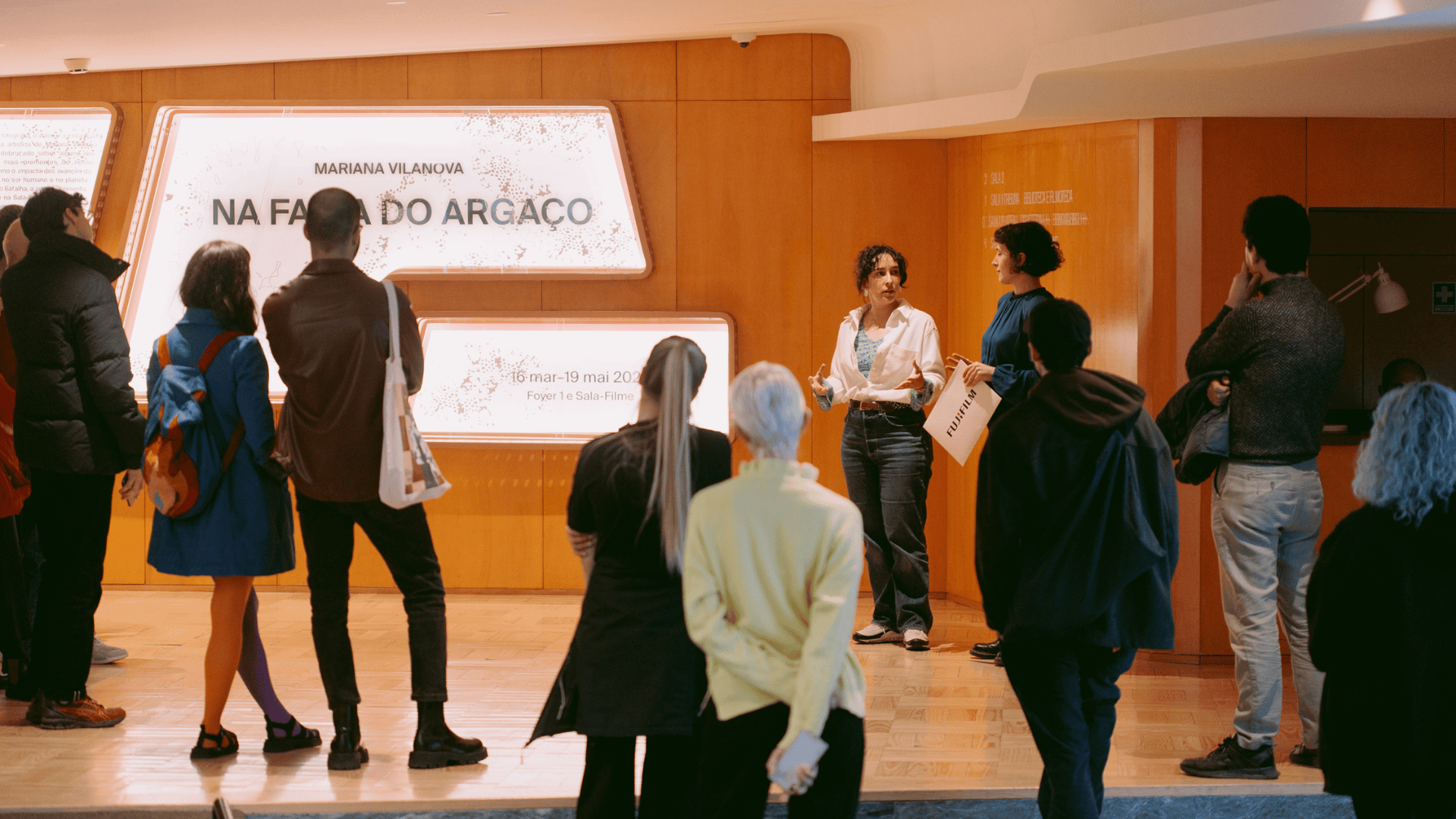 Porto e ligação cultural ao Pavilhão de Portugal